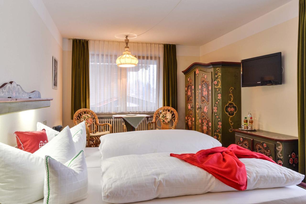 Ferienhotel Hahn Garni Ruhpolding Exterior photo